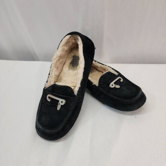 UGG Size 8 Florencia Black Mocassin Suede Slippers Fur Lining Comfort - Picture 2 of 10